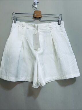 Zara White High-Waist Tailored Bermuda Shorts